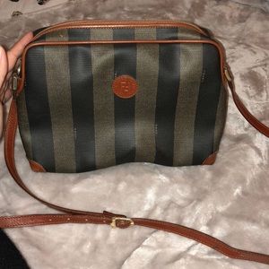 Fendi crossbody🌸